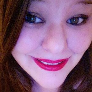 Meet your Posher, Lindsey